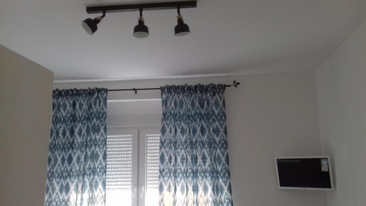 Hills Apartments Вършац Екстериор снимка