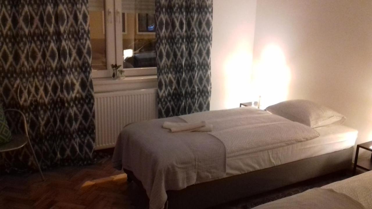 Hills Apartments Вършац Екстериор снимка