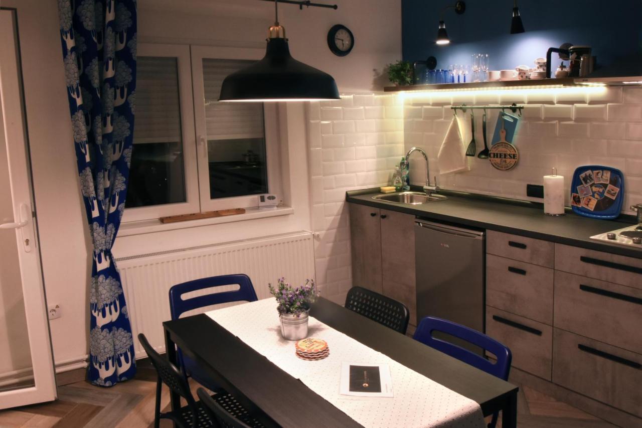Hills Apartments Вършац Екстериор снимка